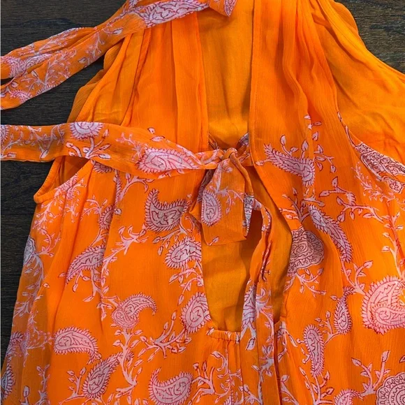 NWT Hemant & Nandita Women’s Bright Orange Dress with Floral Accents Size Medium - Picture 6 of 10